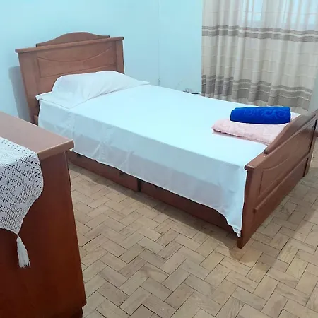 For 1 Person Near Airport Private Tourist Ubytování v soukromí Lisboa